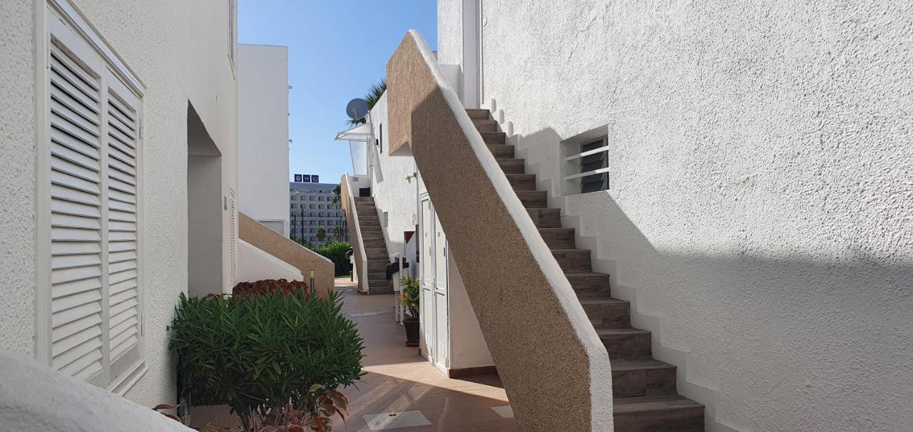 Adults Only Sunny Quiet Apartment In Center Of Las Americas Арона Экстерьер фото